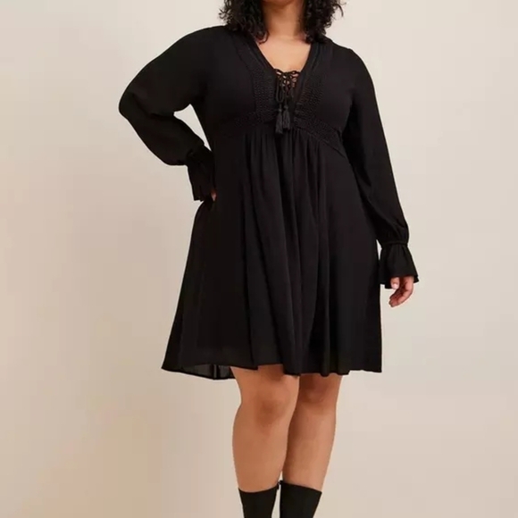 torrid Dresses & Skirts - Torrid Black Gauze Lace Dress – V Neck Long Blouson Sleeve Boho Style Size 2